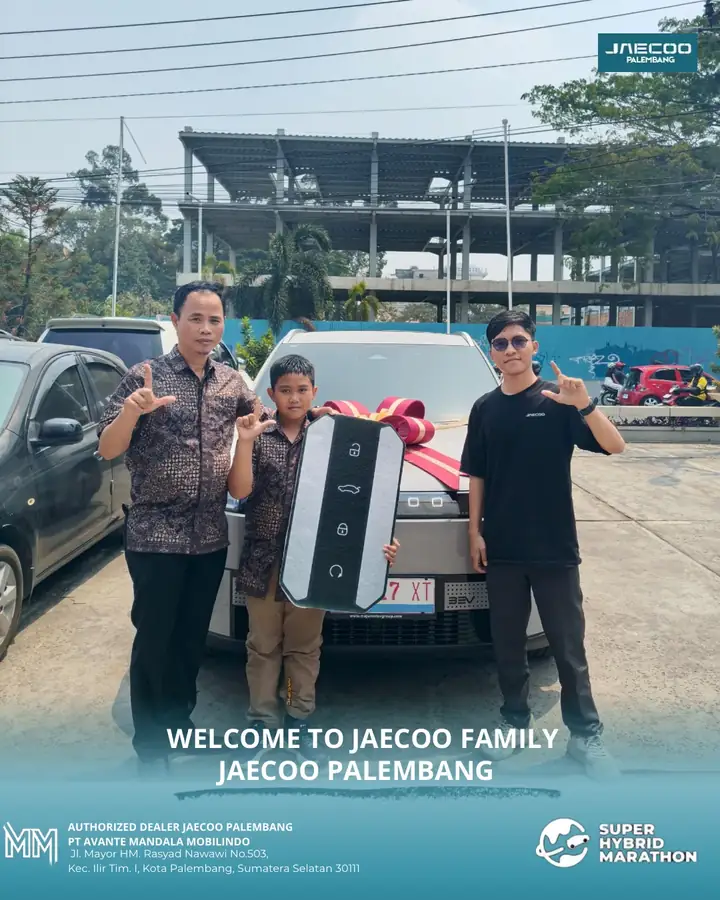 Serah terima JAECOO J7 XT BEV bersama keluarga customer Palembang