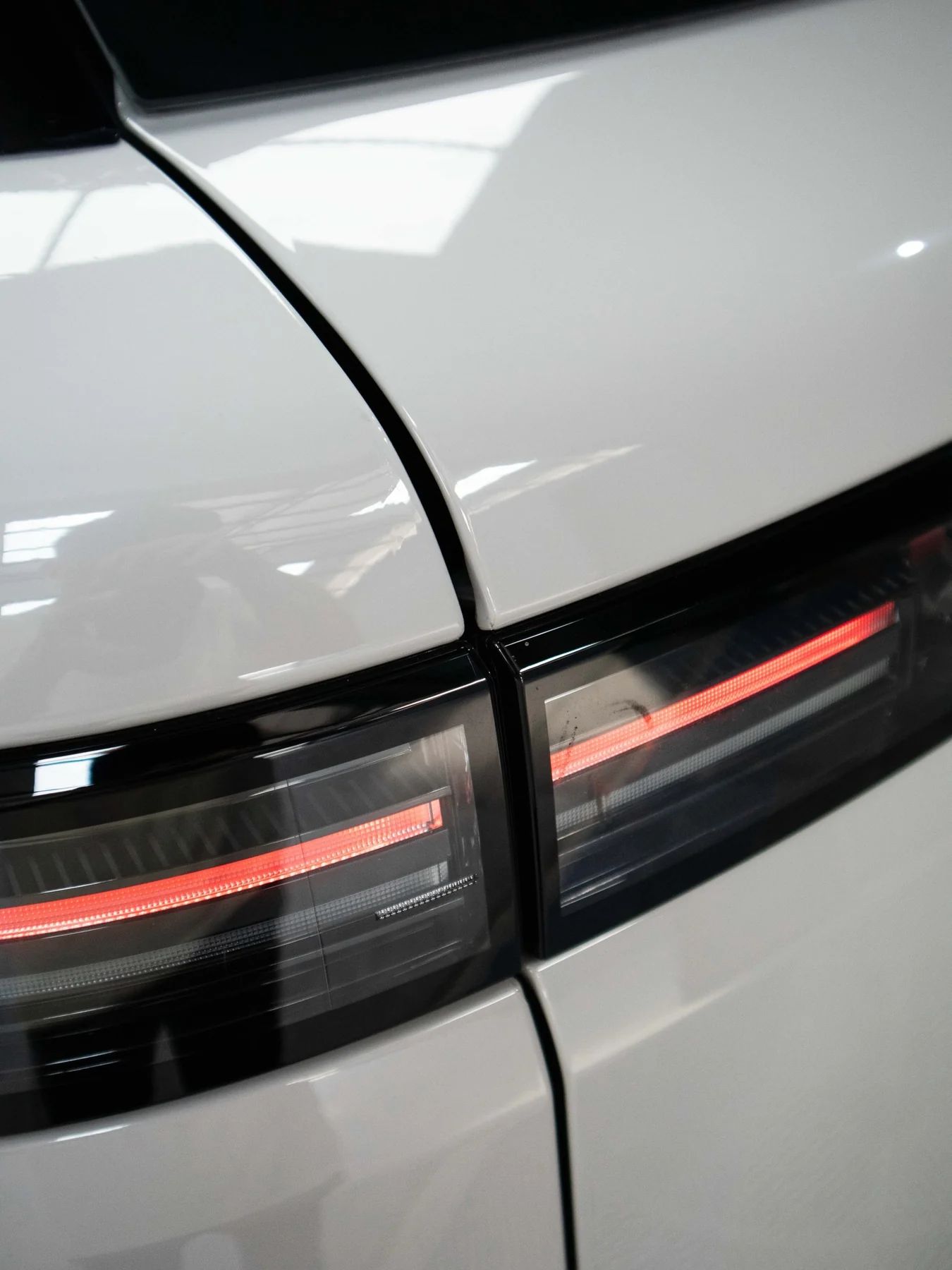 Detail lampu belakang JAECOO J5 EV